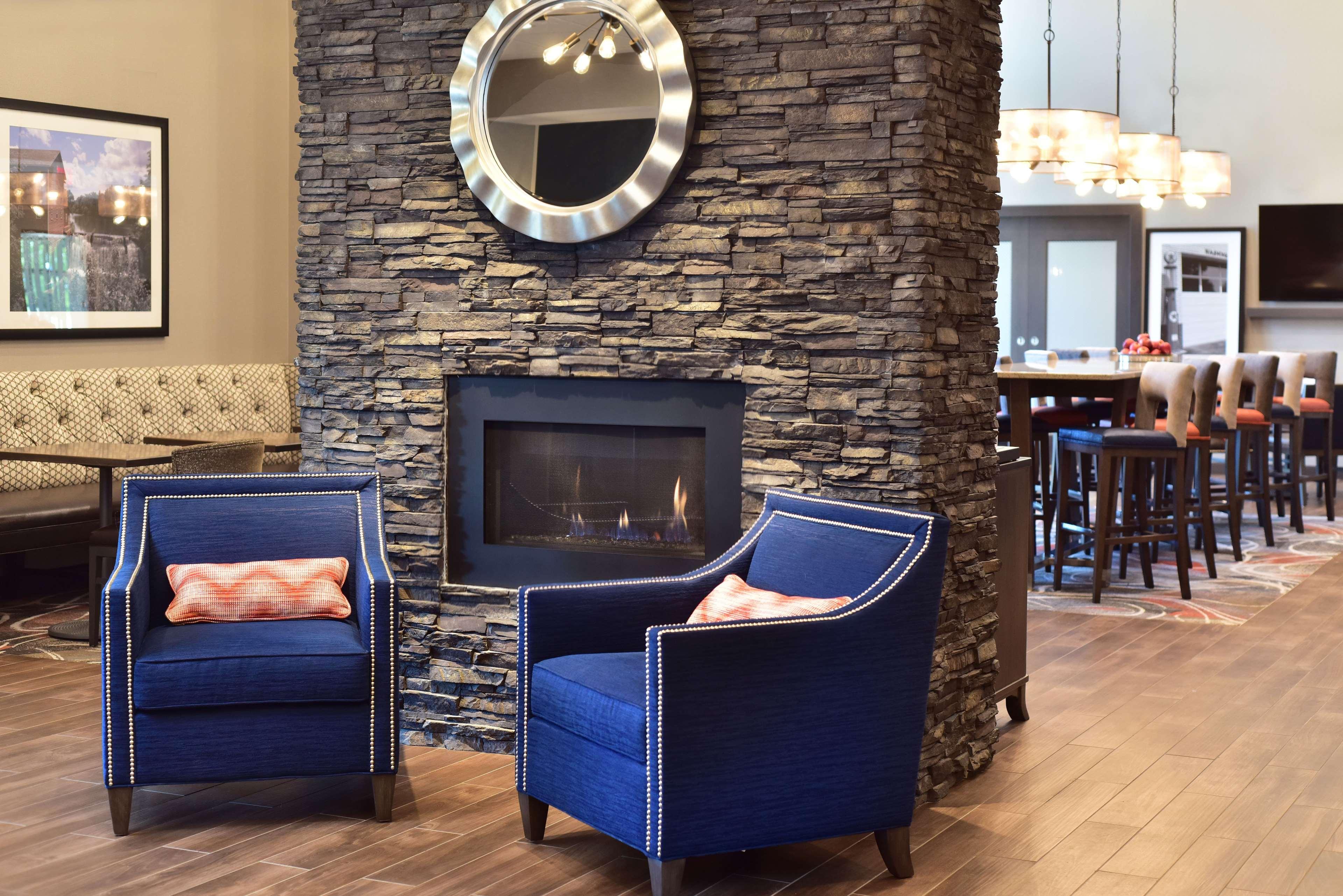 Hampton Inn And Suites At Wisconsin Dells Lake Delton Bagian luar foto