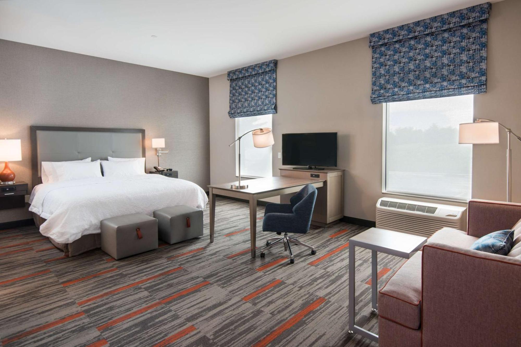 Hampton Inn And Suites At Wisconsin Dells Lake Delton Bagian luar foto