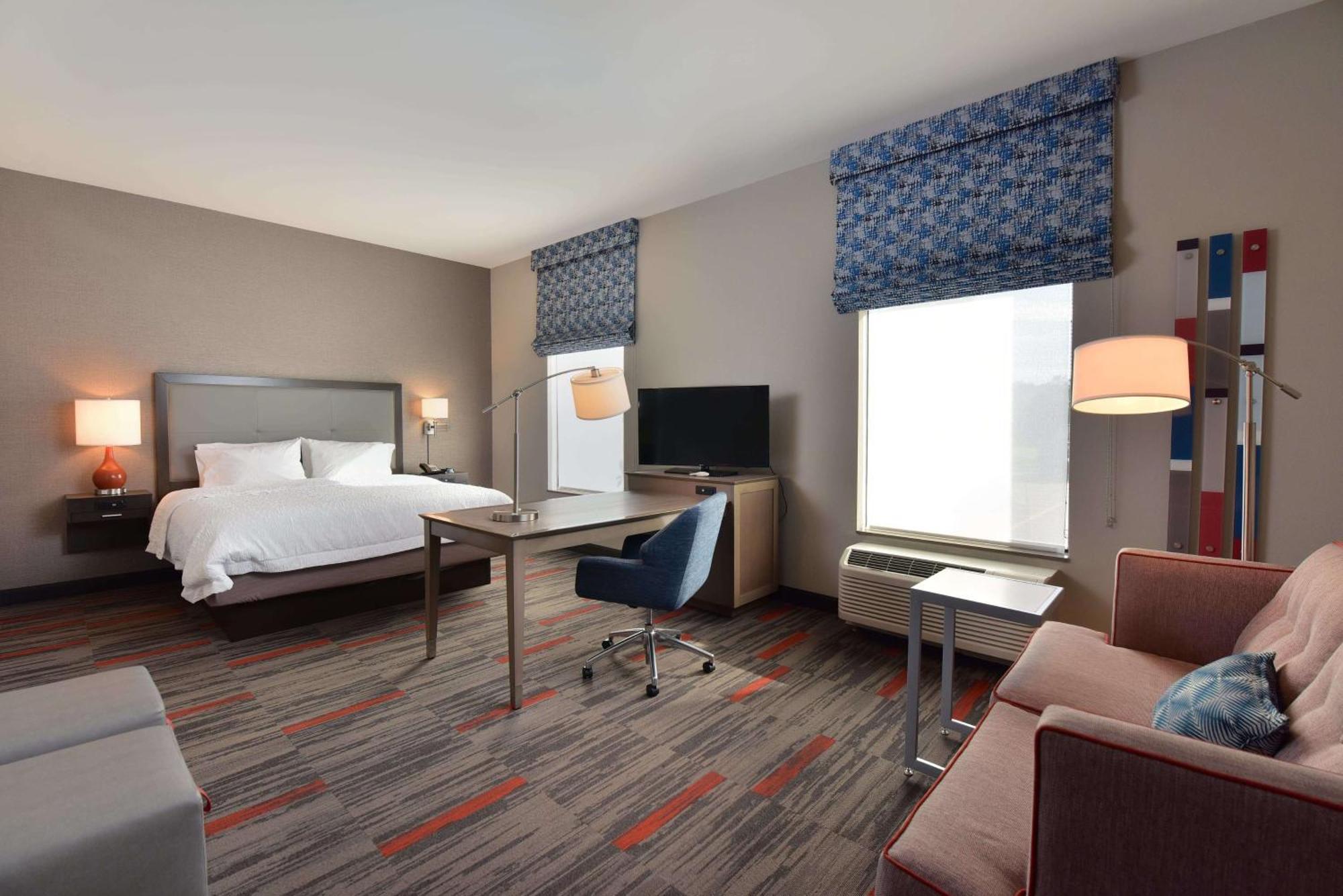 Hampton Inn And Suites At Wisconsin Dells Lake Delton Bagian luar foto
