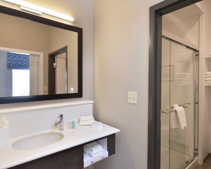 Hampton Inn And Suites At Wisconsin Dells Lake Delton Bagian luar foto