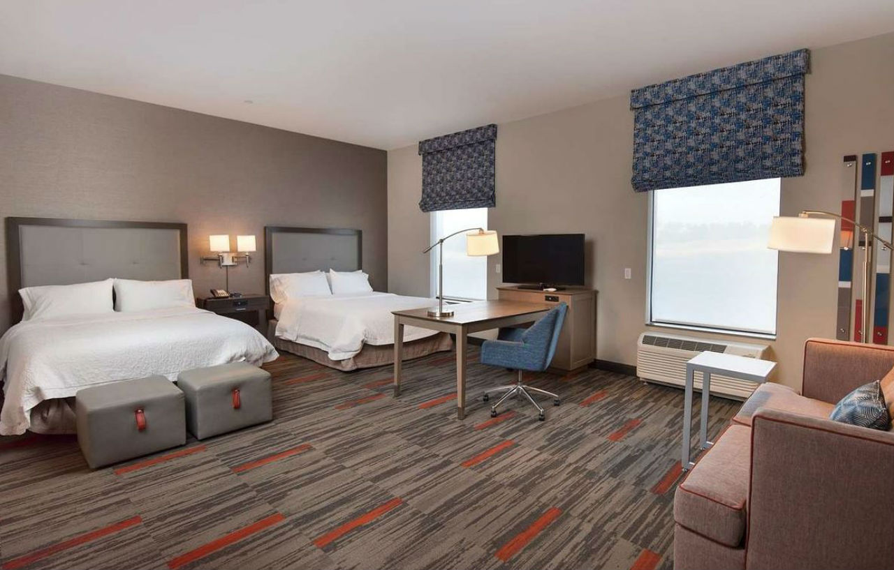 Hampton Inn And Suites At Wisconsin Dells Lake Delton Bagian luar foto